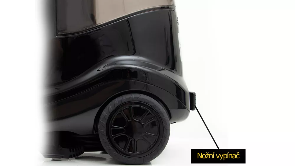 Napařovač oděvů SteamOne PRO2000