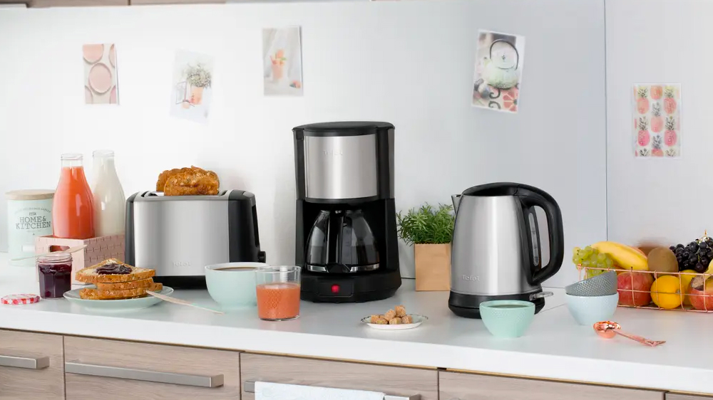 Vyjmutí toastu z topinkovače Tefal TT340830_03