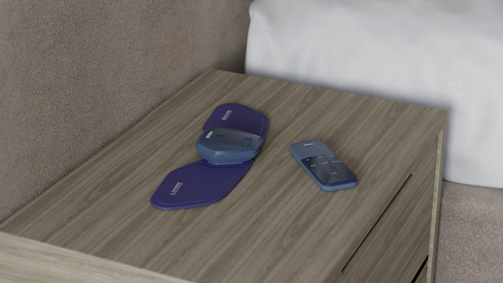 Hřejivá masáž TESLA na nočním stolku_03