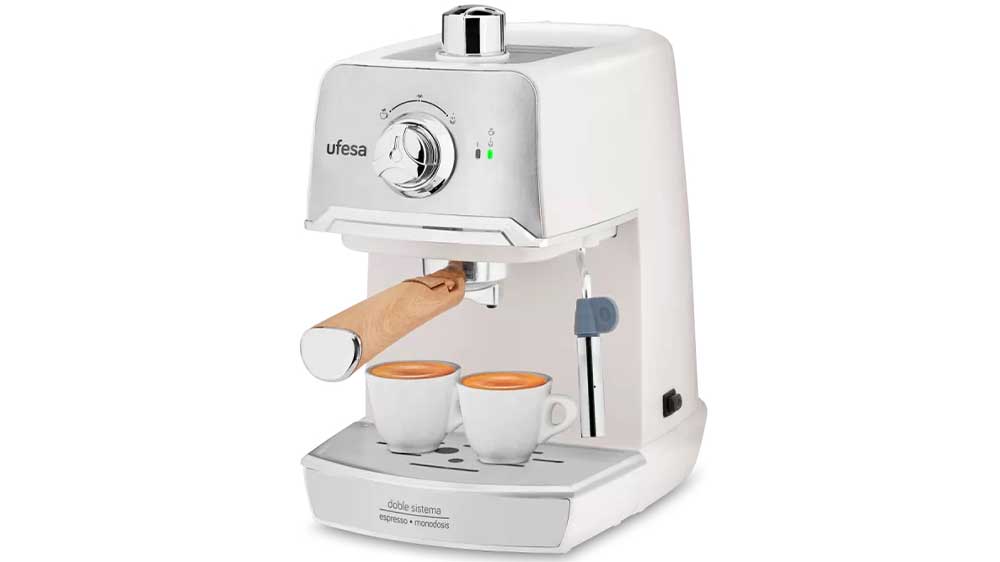 Pákový kávovar Espresso UFESA Cream CE7238_01
