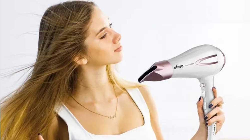 Používání fénu UFESA AirPro SC8400_02