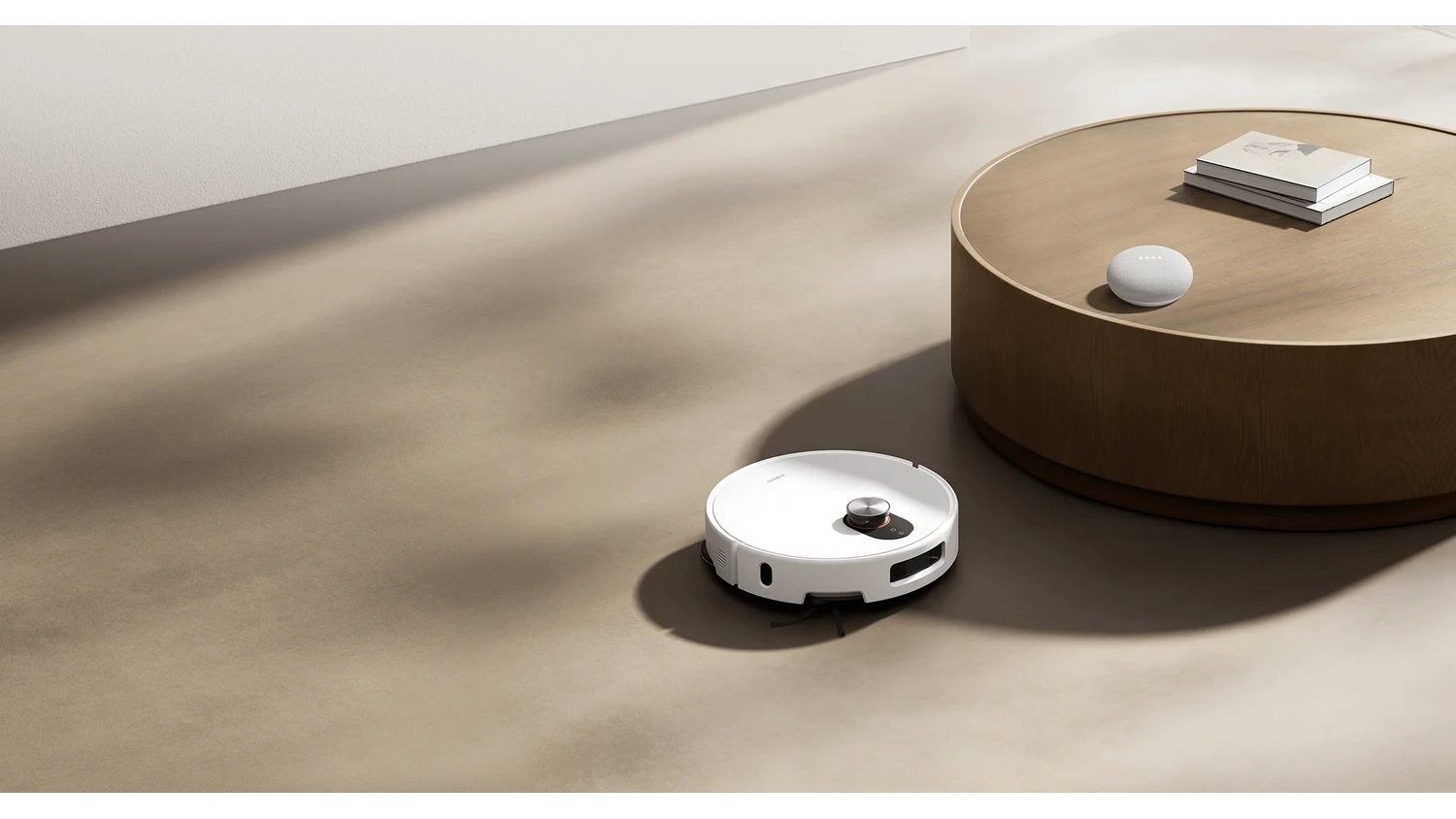 Robotick&yacute; vysavač Xiaomi Robot Vacuum 5 při &uacute;klidu