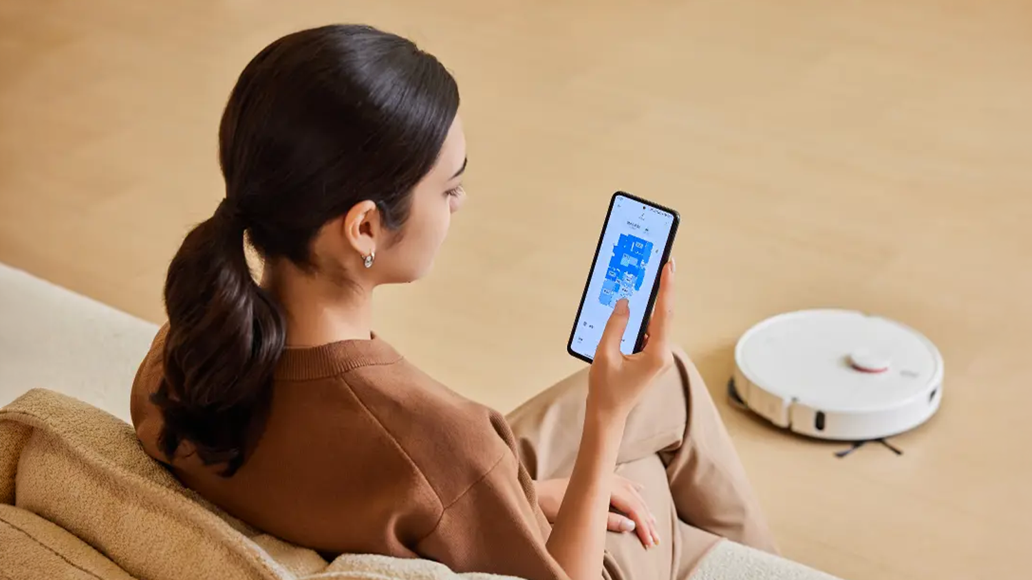 Ovl&aacute;d&aacute;n&iacute; robotick&eacute;ho vysavače Xiaomi H50 Robot Vacuum přes telefon