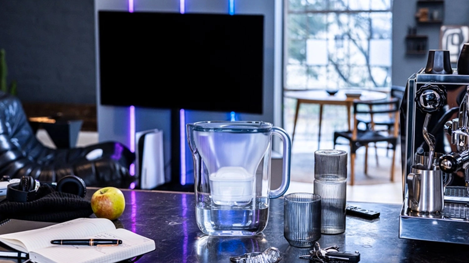 Filtrační konvice BRITA Style Essential 24 l písková