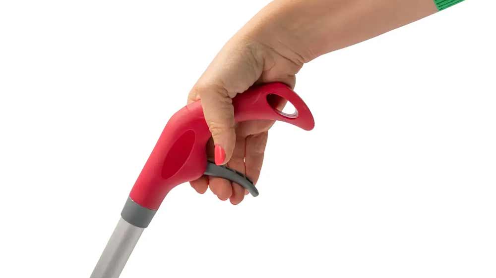 Ovládanie rozprašovacej nádrže mopu Lamart LT8063_02