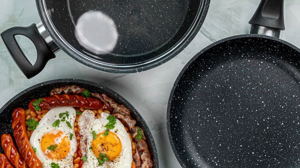 Nádobí Remoska Europa s jídlem_02