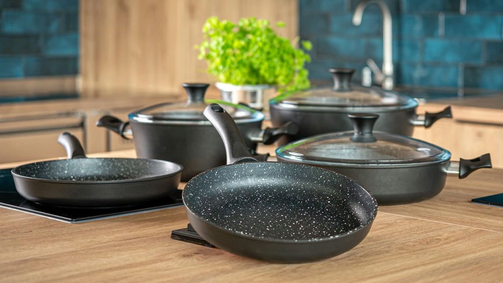 Řada nádobí Remoska Europa_03