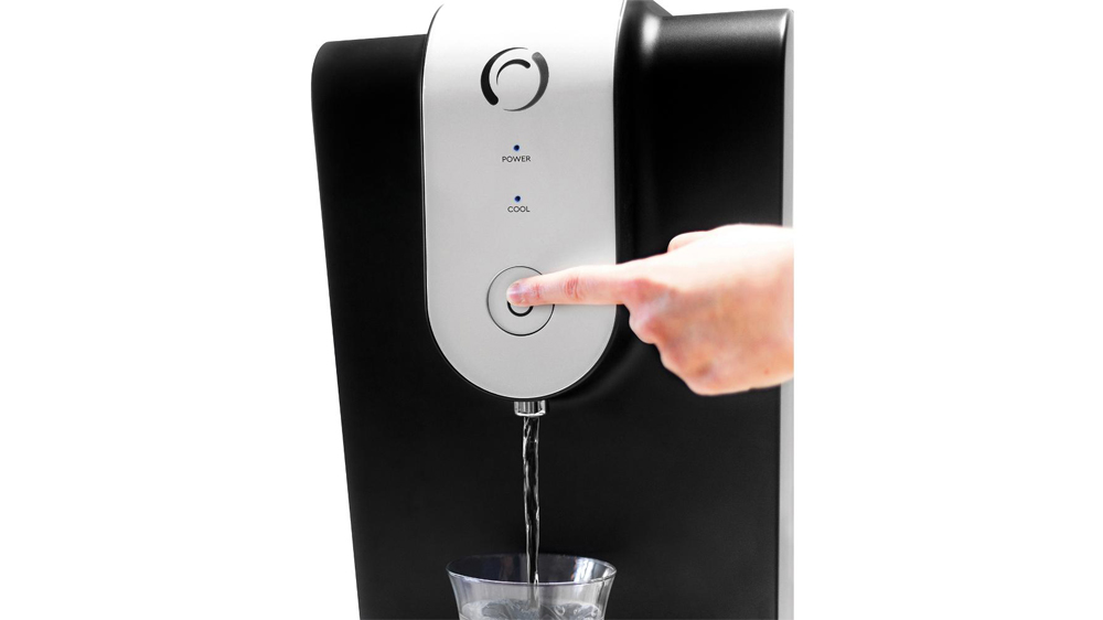 Ovl&aacute;dac&iacute; panel ochlazovače přefiltrovan&eacute; vody Aqua Optima Lumi Chiller_02
