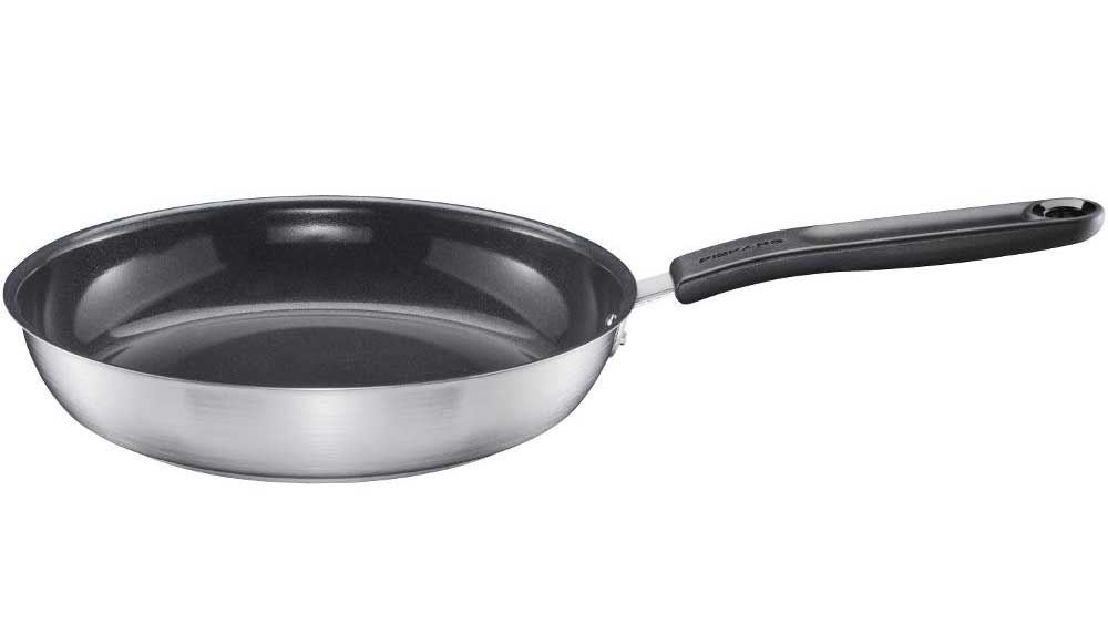 Pánev Fiskars s keramickým povrchem 24 cm_01