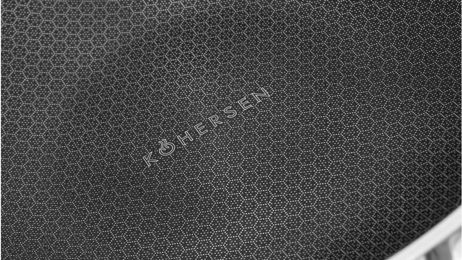 Detail na vnitřn&iacute; povrch p&aacute;nve Kohersen 71111