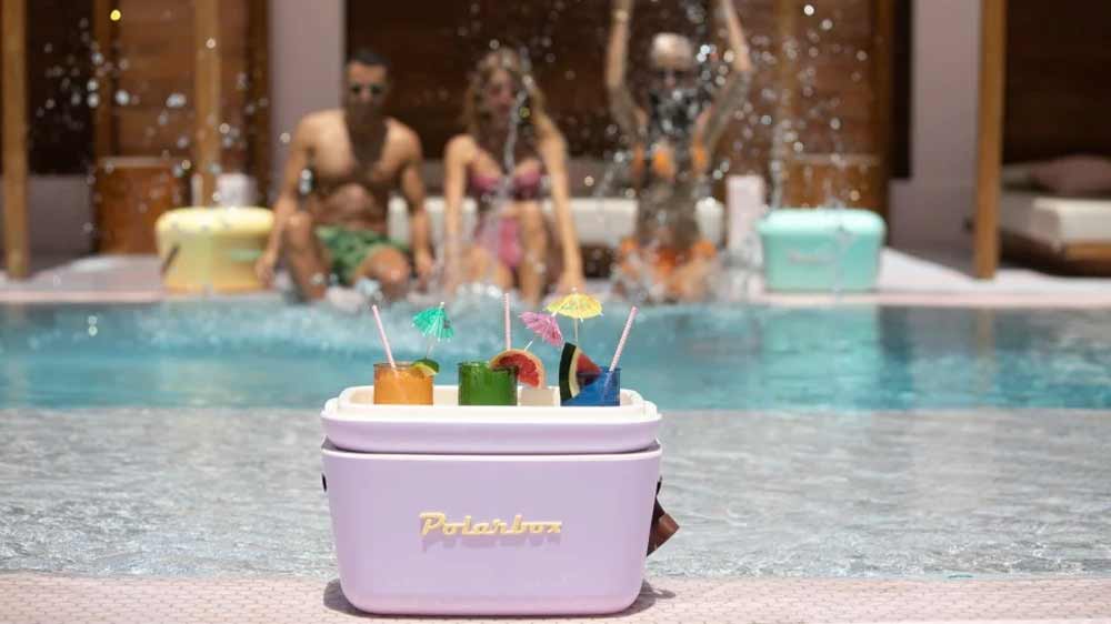 Chladiaci box Polarbox Classic pri bazéne_02