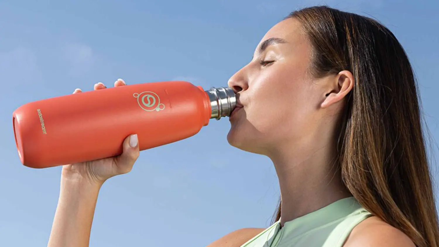 Partia kamar&aacute;tov s fľa&scaron;ami SodaStream Fizz&Go COOL