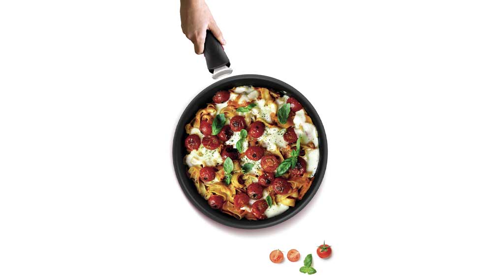 Odn&iacute;mateln&aacute; rukojeť p&aacute;nve ze sady n&aacute;dob&iacute; Tefal L7248553 Ingenio Simply Cook_03