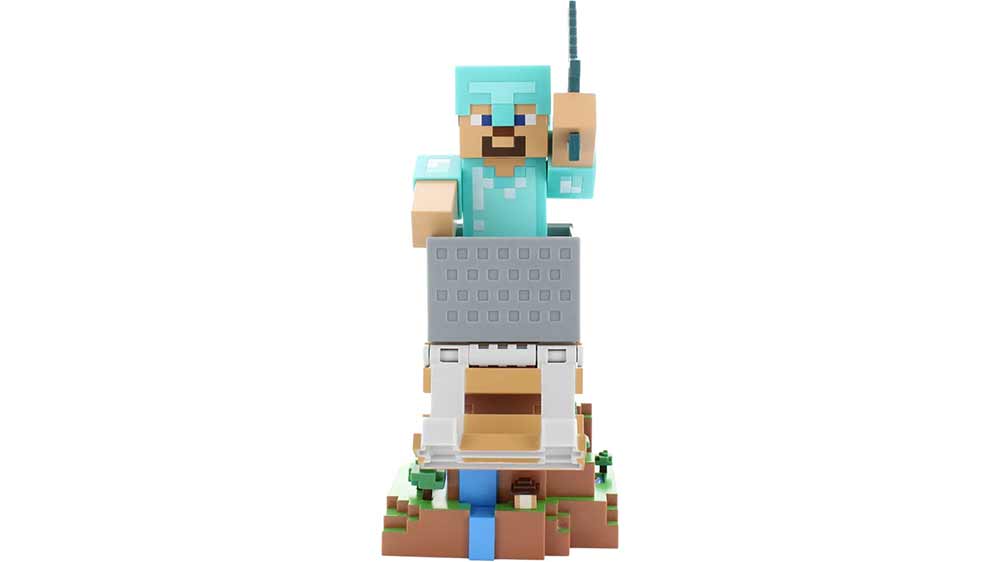 Figurka Exquisite Gaming Minecraft Steve v diamantovém brnění_01