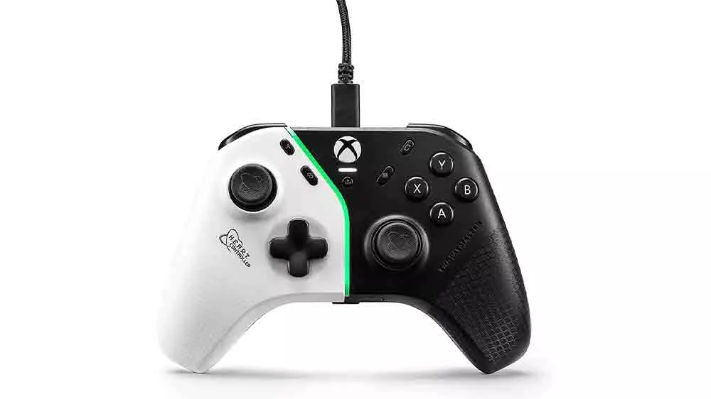 Gamepad Thrustmaster HEART CONTROLLER_01