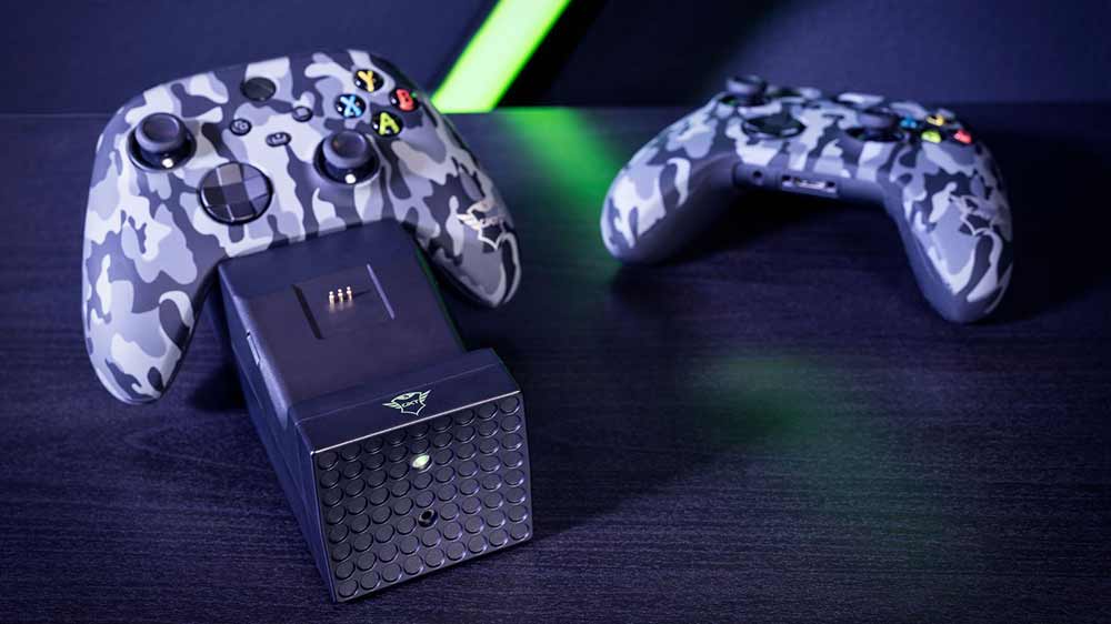 Xbox ovladače v nabíjecí stanici Trust GXT 250_2