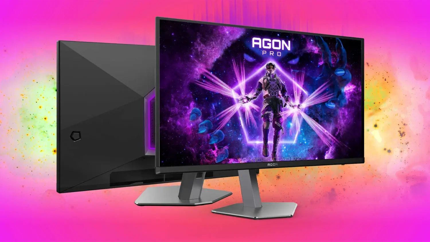 AOC AGON AG326UD na ružovom pozadí