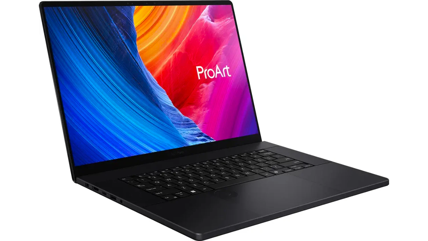 Pohled šikmo zepředu na notebook Asus ProArt P16