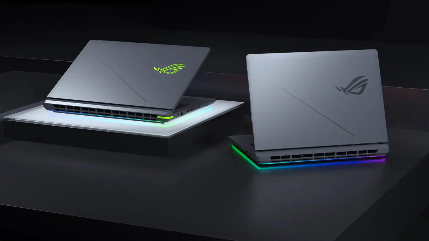 &Scaron;ed&eacute; podstavce s notebooky ASUS
