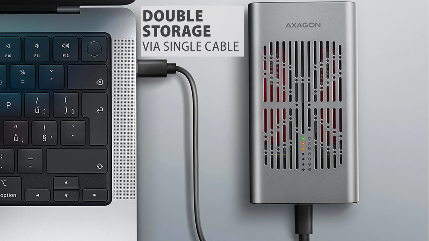 Externý box Axagon EEM2-20GD Clone Master a pripojenie k notebooku