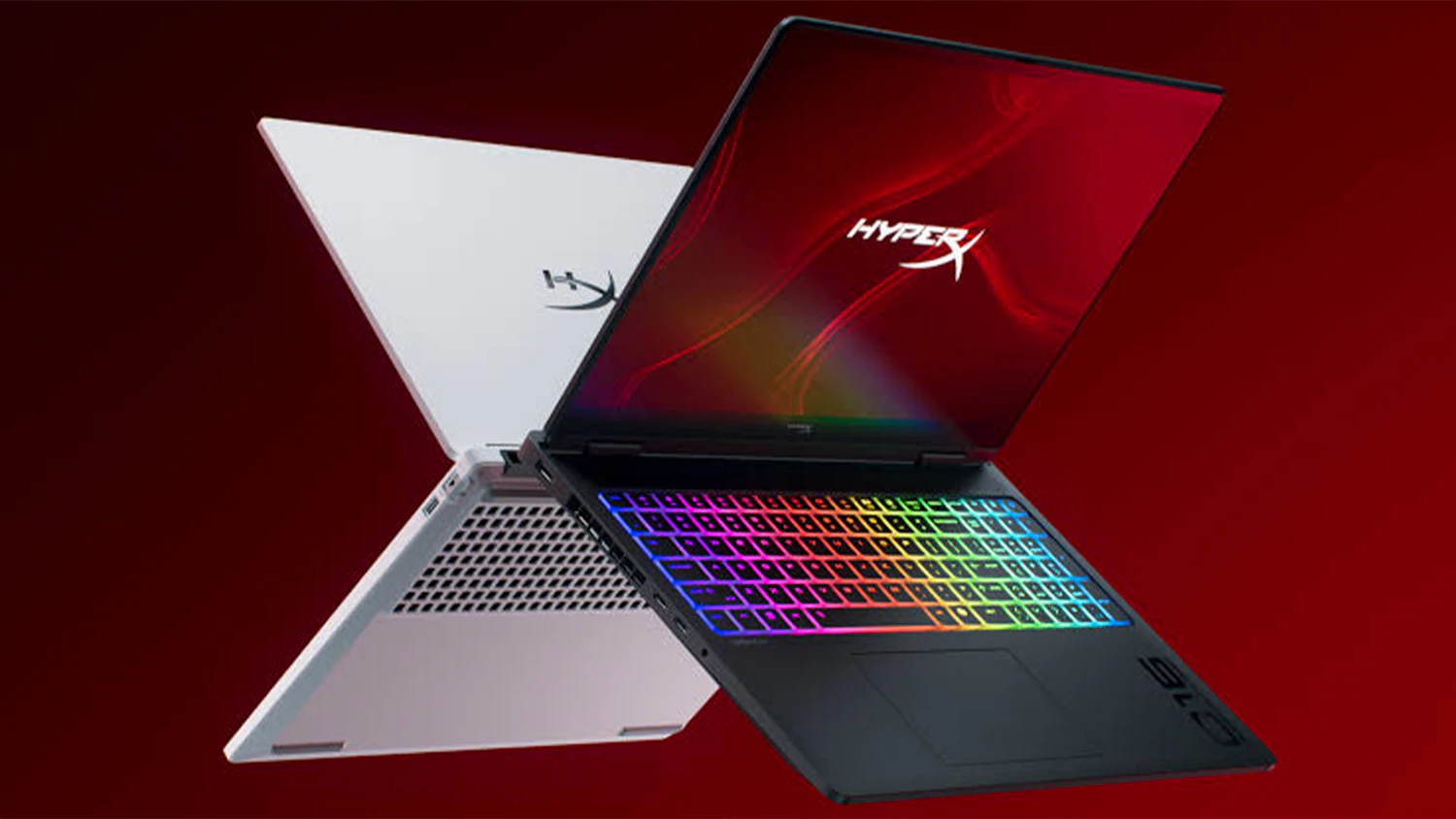 Červené pozadí s notebooky HyperX