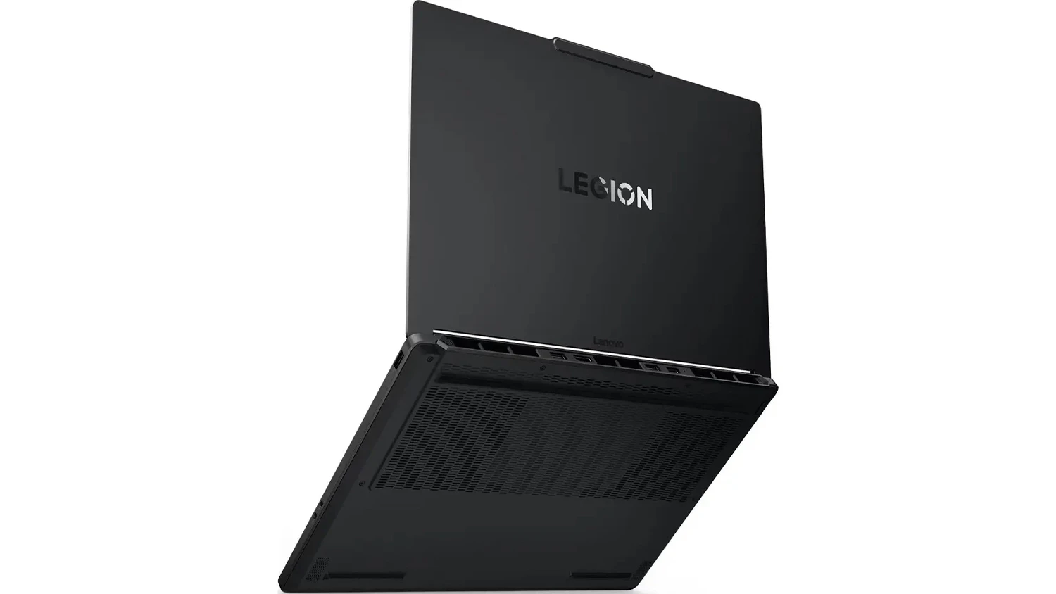 Pohled šikmo zespodu na notebook Lenovo Legion 5