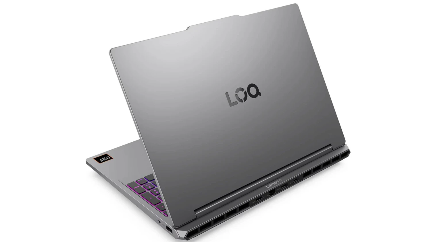 Notebook Lenovo LOQ – pohled na šasi s logem