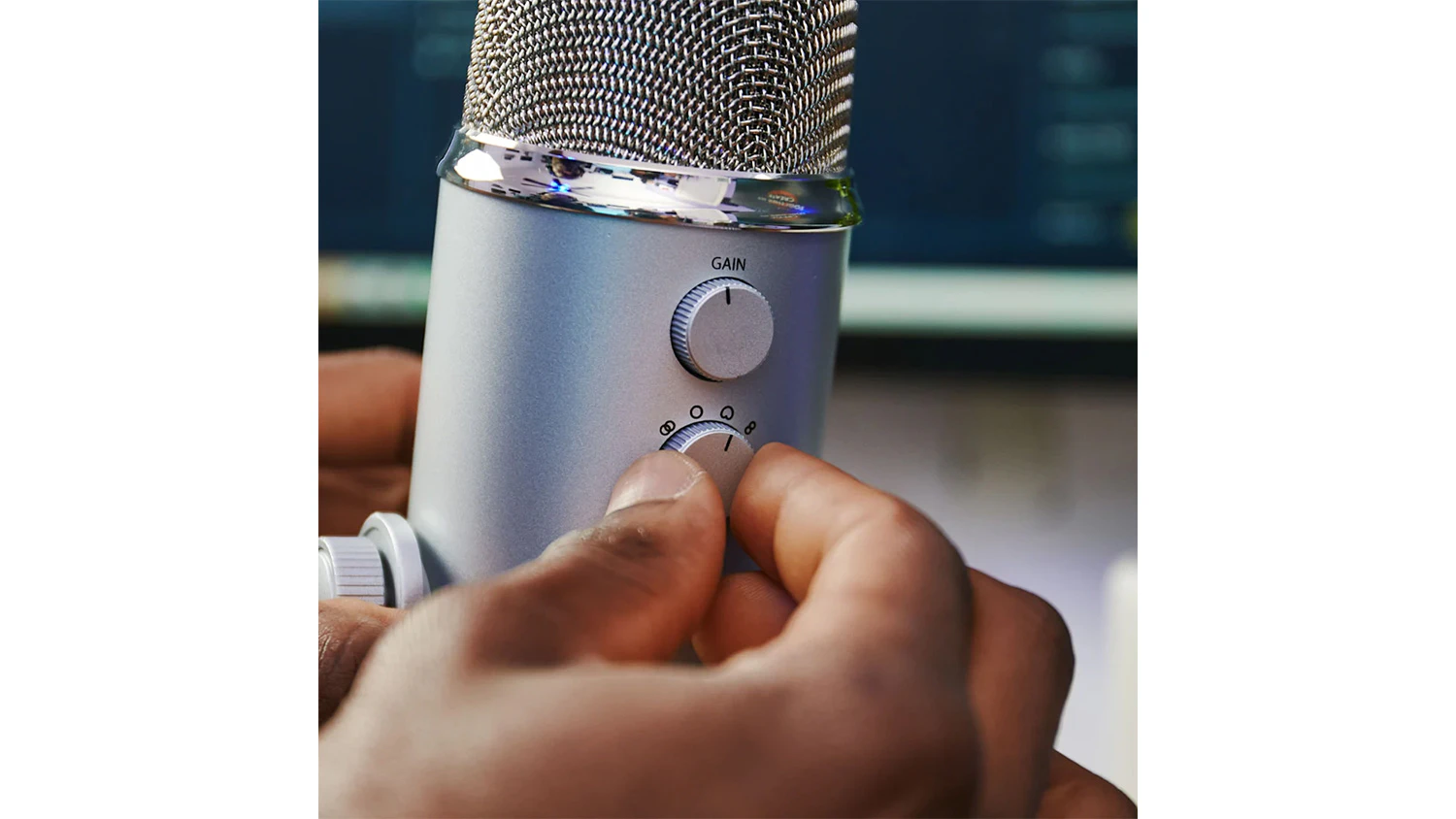 Ovládání mikrofonu Logitech Yeti