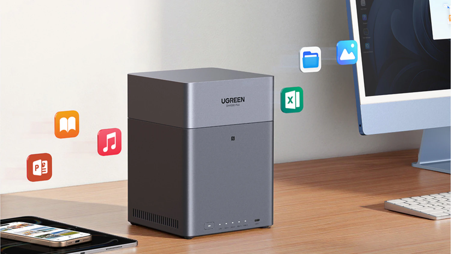 Datové úložiště UGREEN NASync DH4300 Plus u počítače