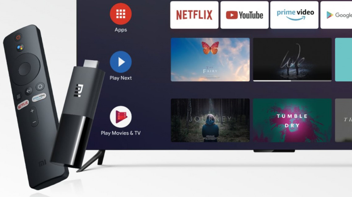 Xiaomi Mi TV Stick EU s televizí a ovladačem_02