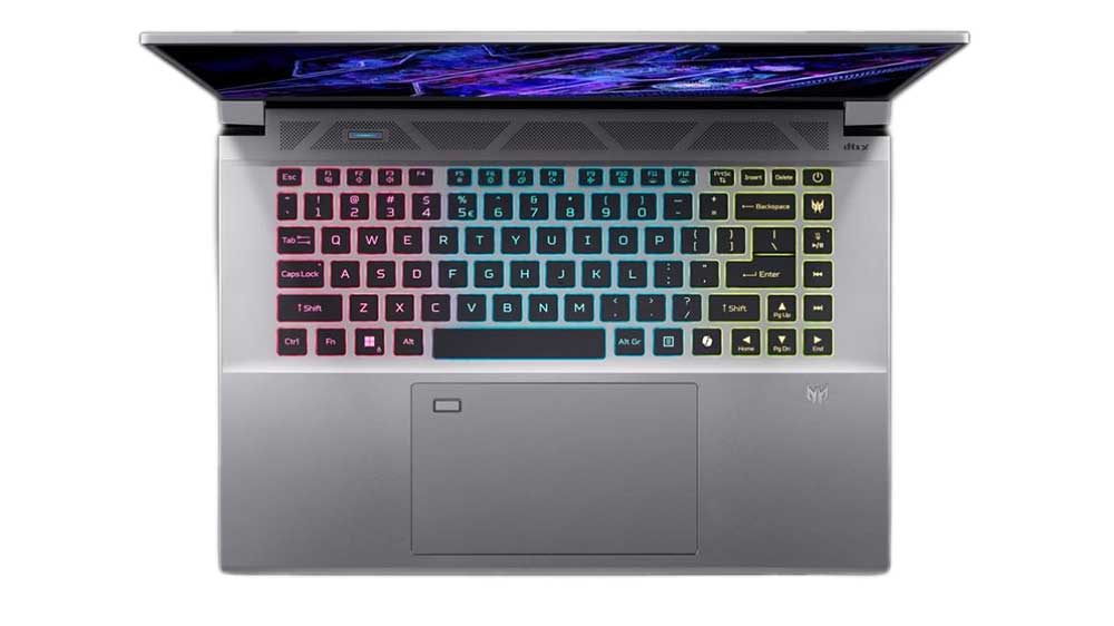 Herní notebook Acer Predator Triton Neo 16 má klávesnici s RGB podsvícením_06