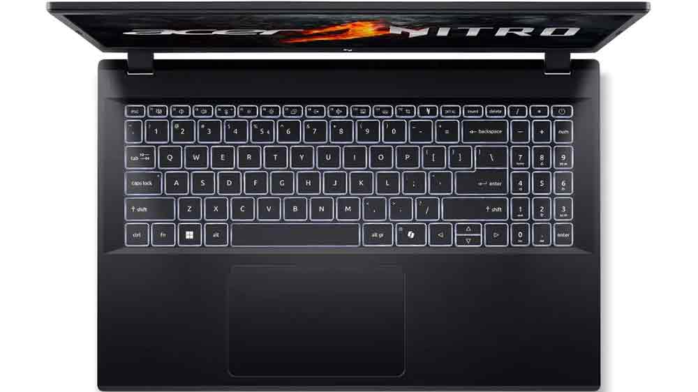 Herní notebook Acer Nitro V 15 ANV15-41-R2LC má bíle podsvícenou klávesnici_04