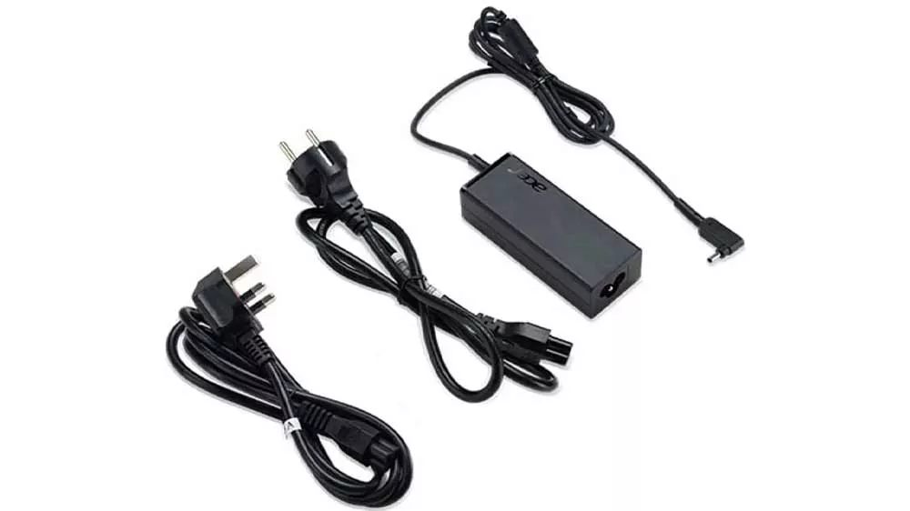 Nap&aacute;jac&iacute; adapt&eacute;r Acer 45W_01