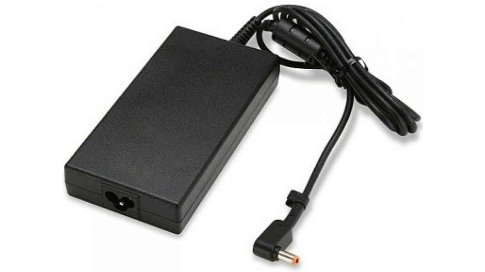 Napájací adaptér Acer 135W_01