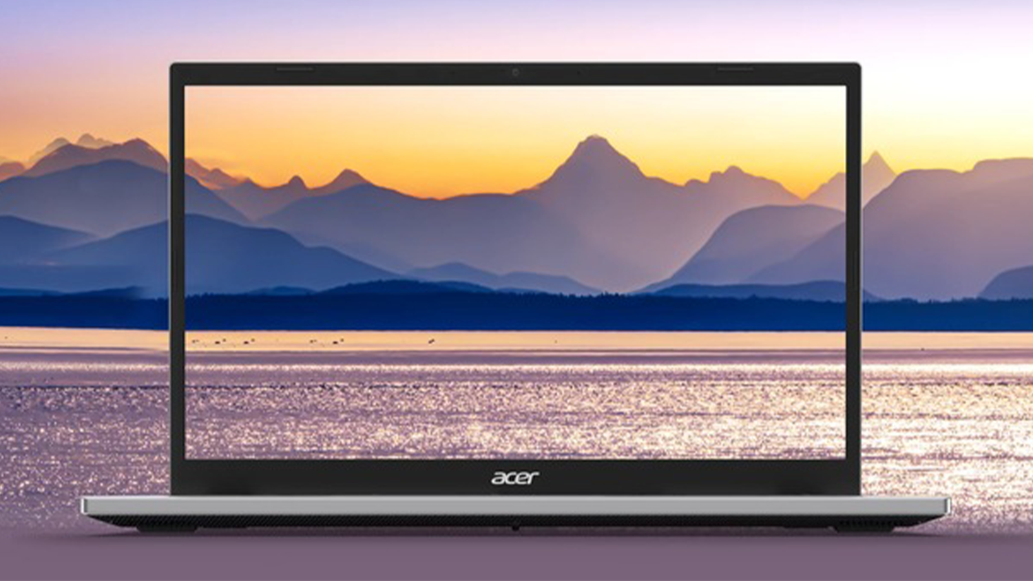 Obrazovka notebooku Acer Aspire Go 16 s fotkou moře