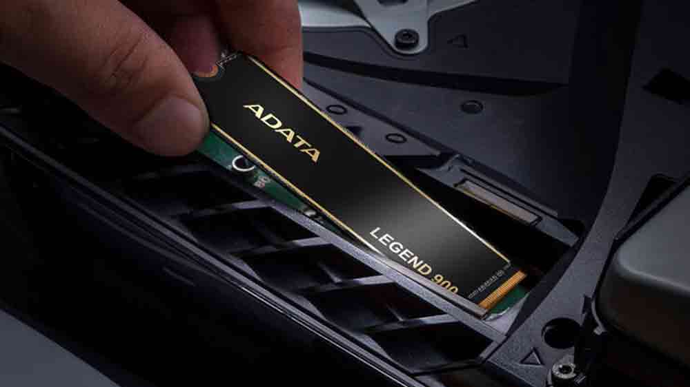 SSD disk ADATA LEGEND 900_03