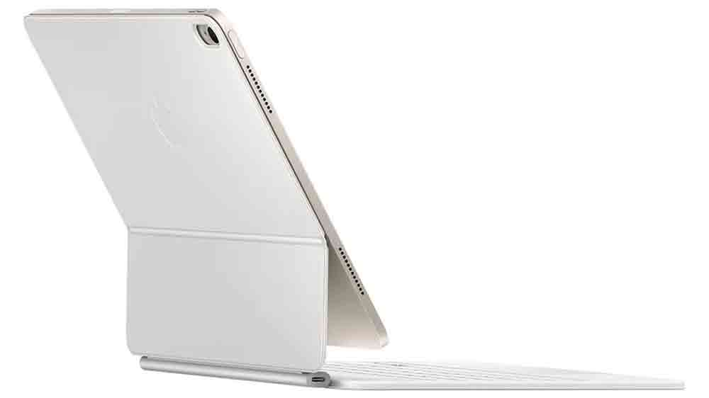 Zadní strana pouzdra s klávesnicí a iPadem_04