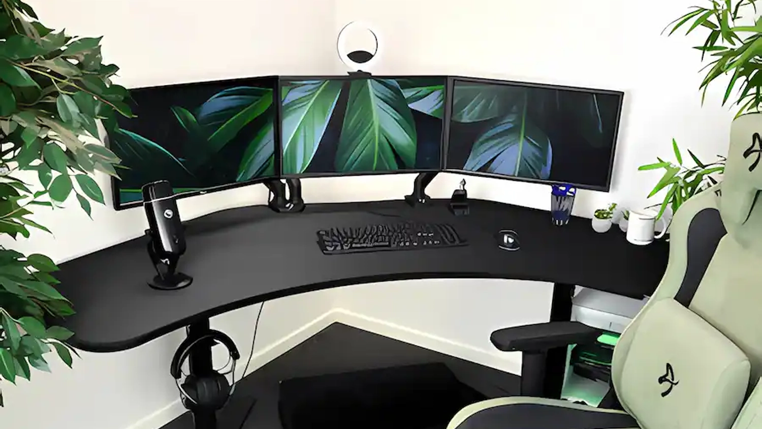 Ochranná podložka na stôl Arozzi Arena Angelo DeskPad na stole