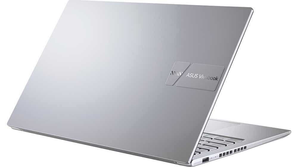 Zadní část notebooku ASUS_03