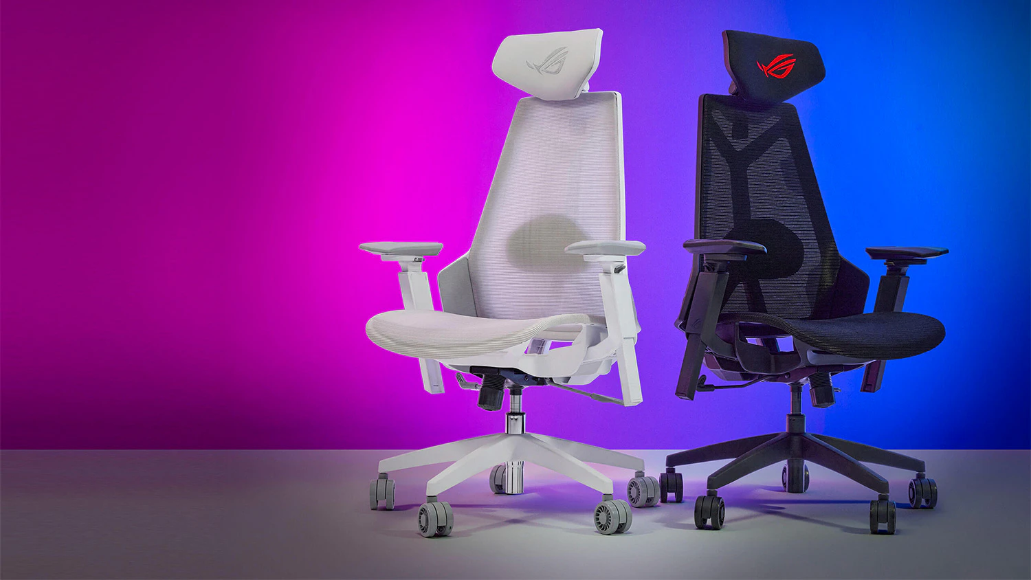 Dvě herní křesla Asus ROG Destrier Core