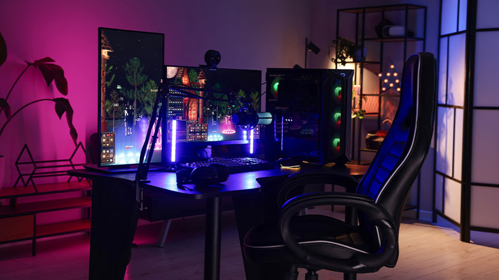 Stůl hráče počítačových her_04