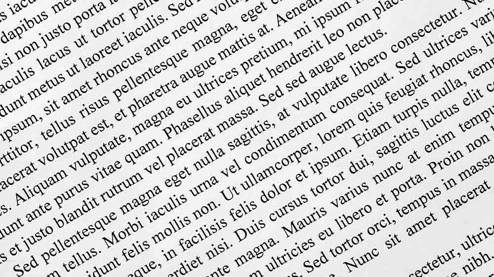 Pap&iacute;r s vyti&scaron;těn&yacute;m textem_05