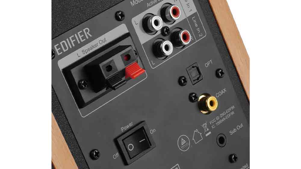 Zadní strana PC reproduktorů EDIFIER R1280DBS_03