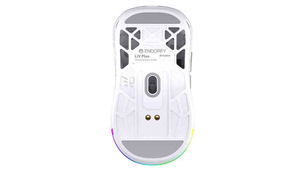 Herní myš ENDORFY LIV Plus Wireless ze spodní strany_03