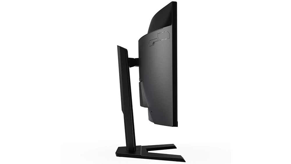 Pohled z boku na herní monitor GIGABYTE G34WQCP_03
