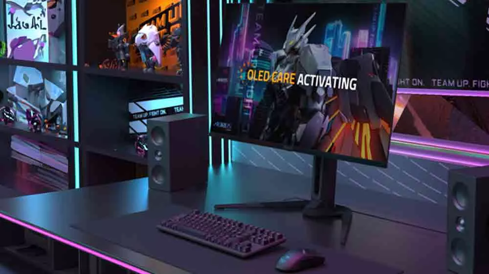 Hern&yacute; monitor GIGABYTE AORUS FO32U na stole_02
