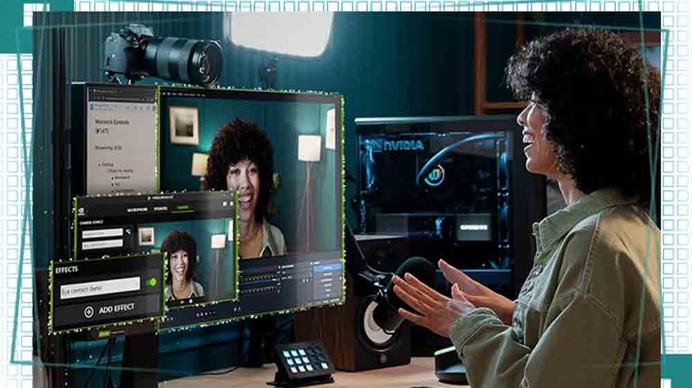 Žena nat&aacute;čej&iacute;c&iacute; video na poč&iacute;tači Hal 3000_04