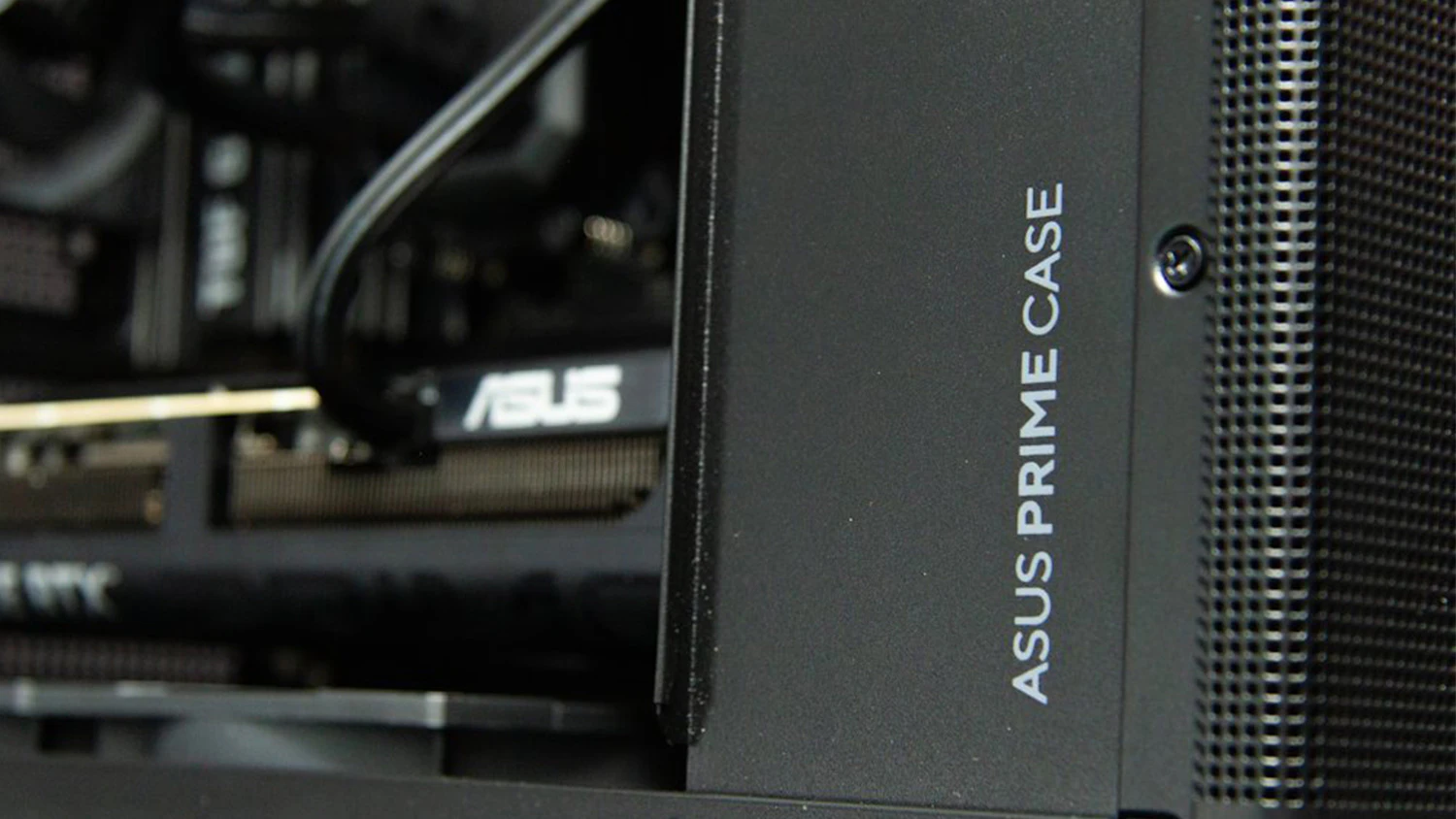 Detail na skříň počítače HAL 3000 Alfa Gamer Micro Air
