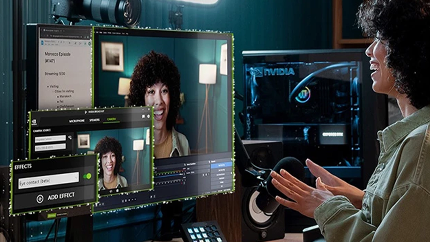 Žena nat&aacute;čej&iacute;c&iacute; video na poč&iacute;tači HAL3000