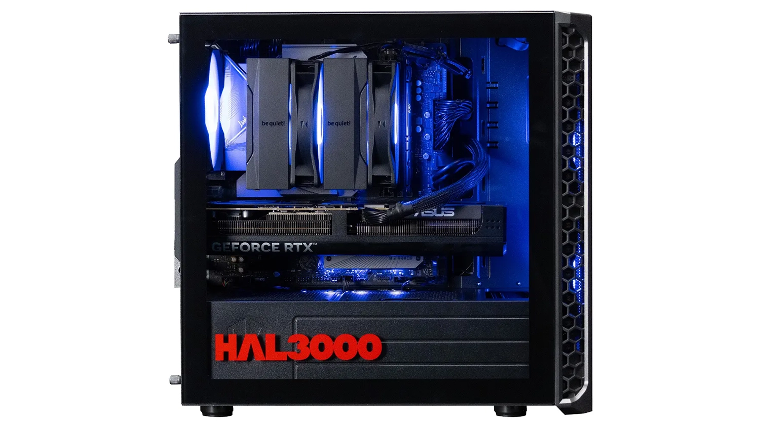 Pohled na komponenty v poč&iacute;tači HAL3000 Master Gamer Pro-K